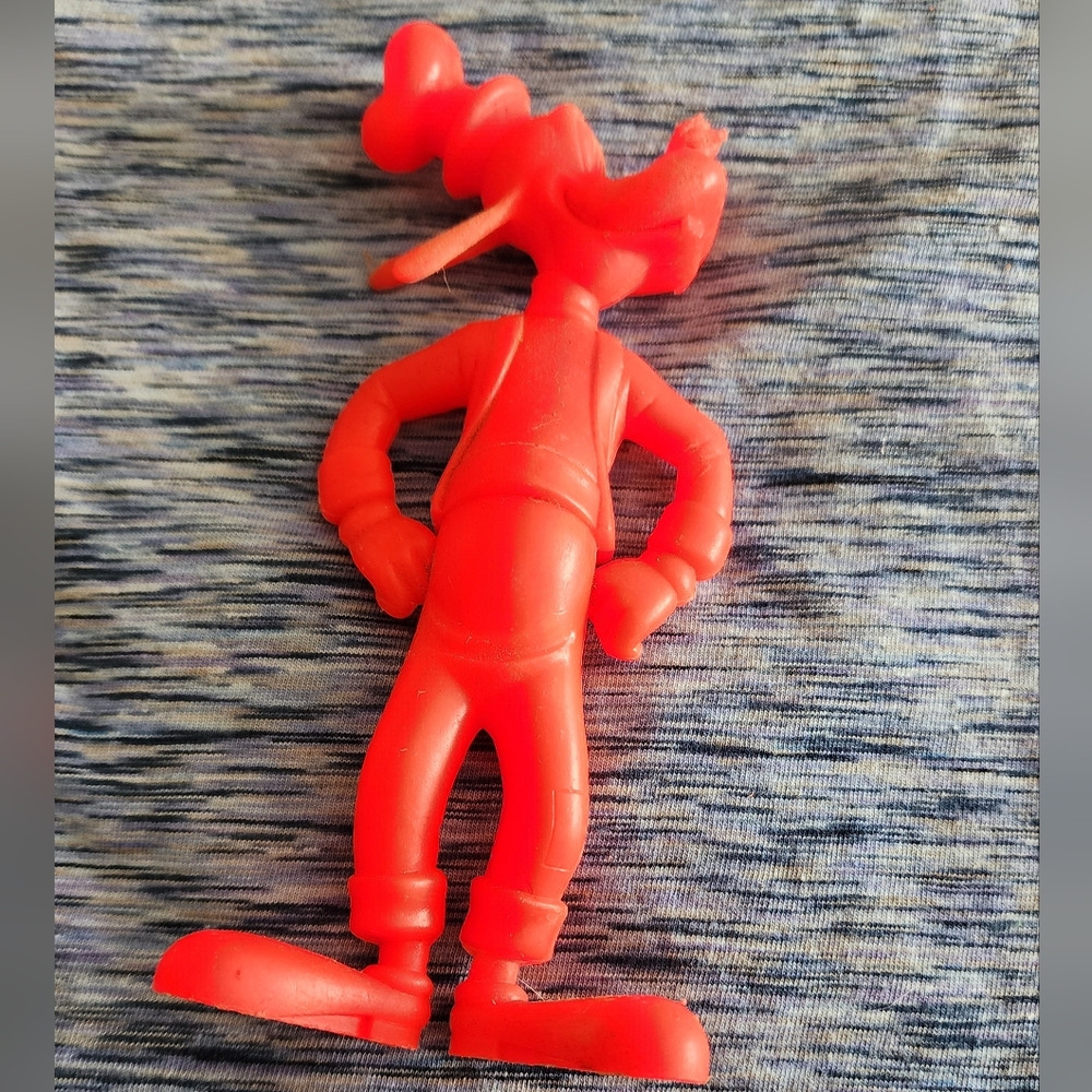 1971 Goofy Figure